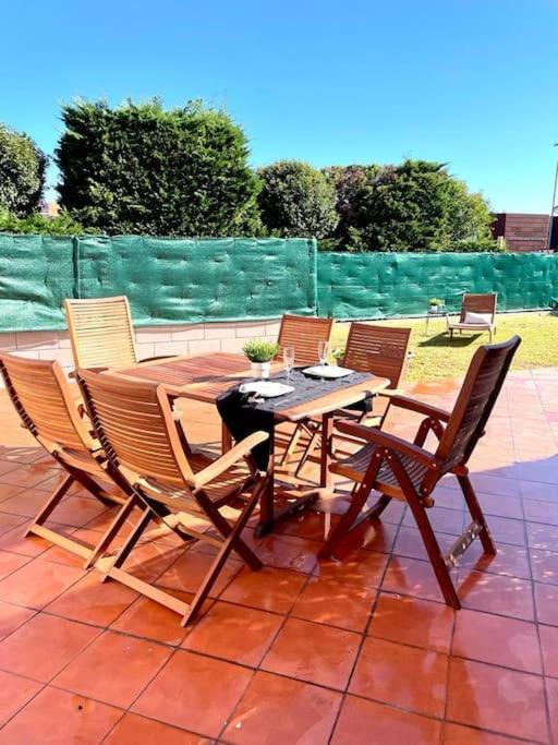 Planta Baja-Jardin-Parking Apartment Santander Exterior photo
